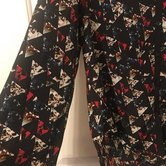 Blouse - Picture 2 of 6